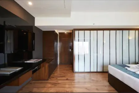 Svenska Design Hotel Отели рядом с достопримечательностью «Intellect Design Arena Ltd»