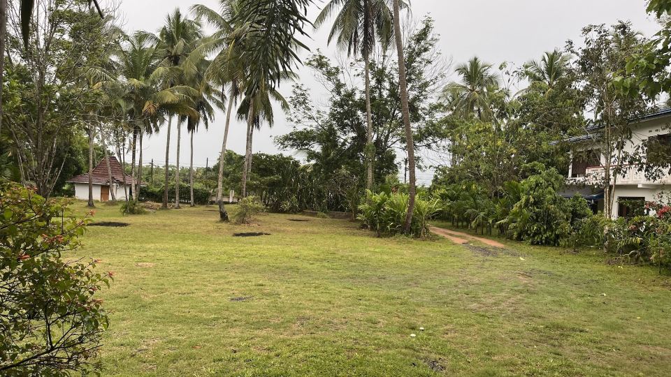 Siloonaa Garden Villa