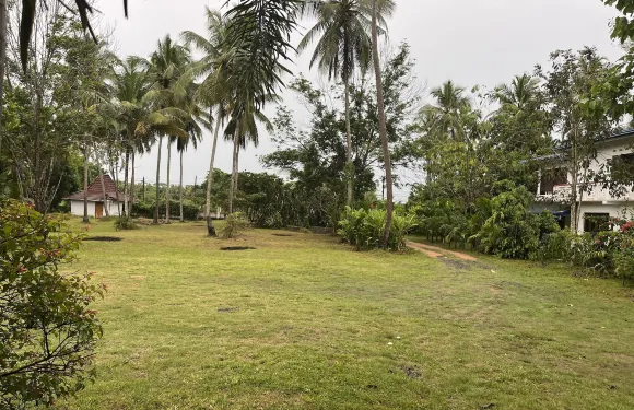 席魯納花園別墅酒店