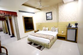 HOTEL BLUE PEARL