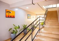 Romalo Hotel & Apartments