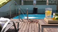 Ako Suites Hotel - Private Pools