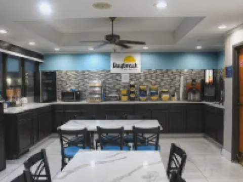 デイズ イン バイ ウィンダム マリアナ ジャクソンのホテル