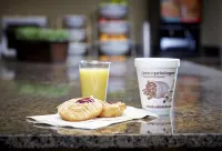 Comfort Suites - breakfast