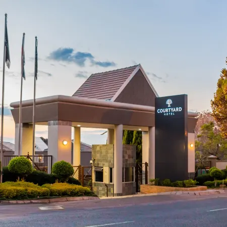 Courtyard Hotel Sandton
