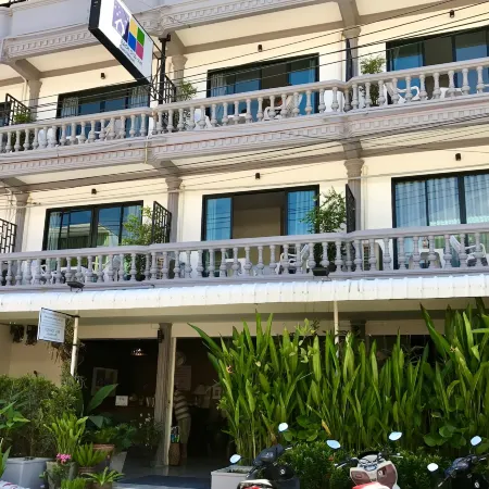 The Beach Cha am Residence