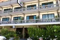 The Beach Cha am Residence - pet friendly