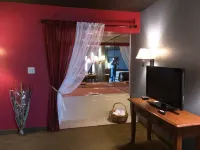 Madelia Hotel & Suites Hotels in Lake Crystal