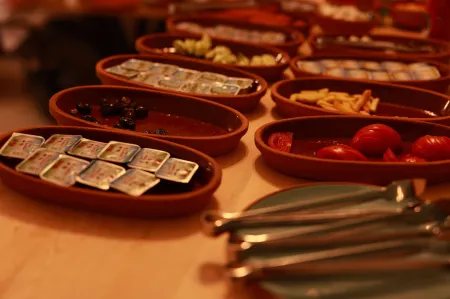 Ayaz Stone House Отели рядом с достопримечательностью «Airport Transfer Company»