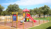 Parque de Campismo Orbitur Montargil فنادق في مونتارجىيل
