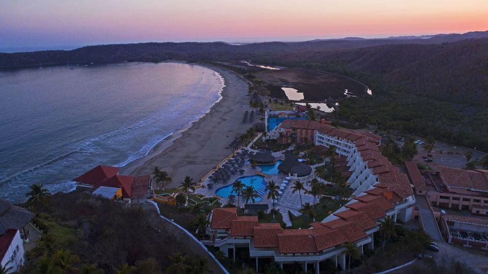 Los Angeles Locos - All Inclusive