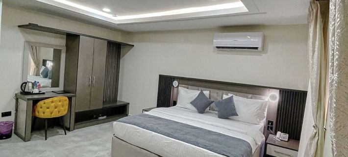 The Mayrock Hotel โรงแรมในอาบูจา