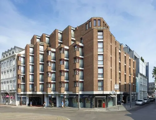 아퀴스 그라나 시티 호텔