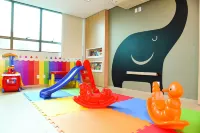 호텔 플라자 가든 - 가족여행