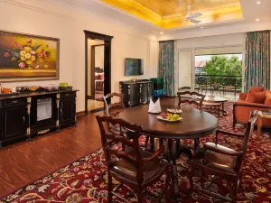 Mayfair Tea Resort