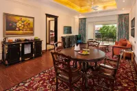 Mayfair Tea Resort - balcony