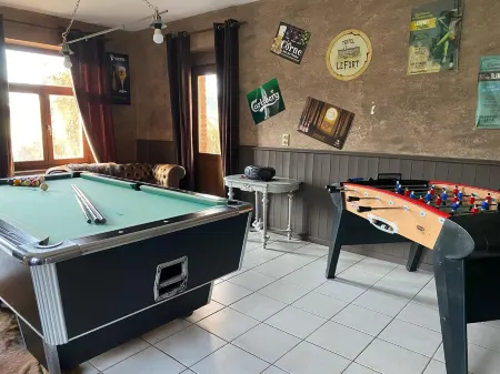 Quaint Holiday Home in Bièvre in the Forest