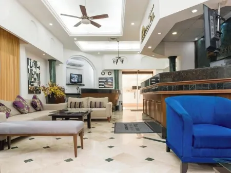 Landmark Suites by Balderrama Hotel Collection Отели в г. Лос-Мочис