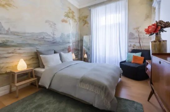 House Sao Bento Hotels near LX Factory