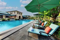 Debu's the Fern Resort & Spa, Jim Corbett, Series by Marriott - Pool