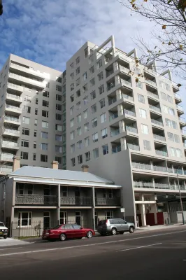 Newcastle Central Plaza Apartment Hotel Official Hotels in Merewether