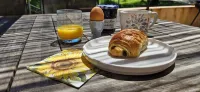 Les Grands Maitres Chambre d'Hotes Hotels in Moissac
