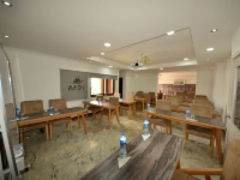 Alphaplus Apartments Hotels in Abuja