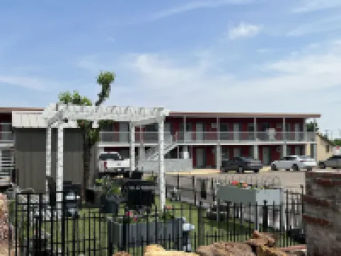 Midtown Inn & Suites Hotels in La Junta
