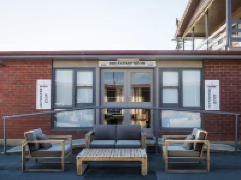 Cherry Blossom Motor Inn Hotels in Young