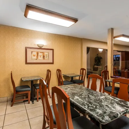 Quality Inn Near China Lake Naval Station