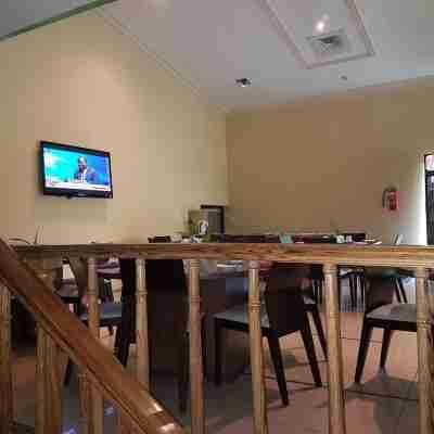520 Hotels Asdam Lodge Others