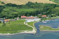 Tambohus Kro & Badehotel Hotels in Thyholms kommun