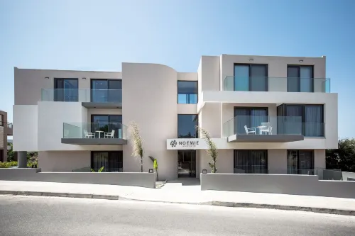 Noemie Luxury Suites Hotels in Chorafakia