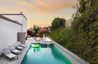 Villa Valencia by AvantStay Entertainers Dream w Outdoor Kitchen Spa Views