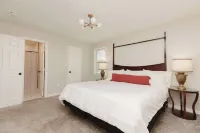 Home away from Home: Charming 3-bedroom house in delightful Bonaire with AC WiFi