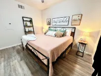 Full amenities in kitchen, bathroom and bedrooms with gym, Pool and Hot Tub