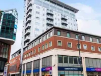 스터닝  아파트먼트 인 더 하트 오브 리즈 리즈 시티센터 호텔