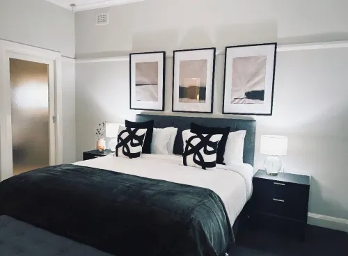 Stylish | Luxury | Five StarA brand NEW luxury escape in the heart of Dubbo!