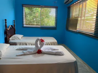 4 Bedroom Villa, Private Pool, Security, Ocean View Hotels in Los Castillos