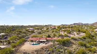 Fountain HiIls 4 Bdrm WBreathtaking Views & Pool