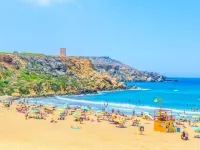 Luxury Apartment in Gzira close to Sliema 3 BR Apartment Sleep 8