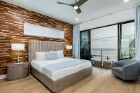 Harbor Island Beach Club by Villatel