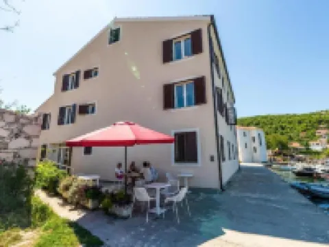 Apartments Tamarix Hotels in Vinjerac