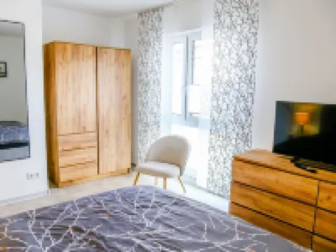 Windland apartment house on Lake Goitzsche for 8 people with lake view Hotels in Pouch