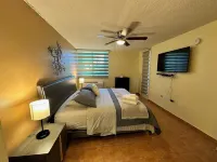 New walkup penthouse condo in lovely Serenity by the Sea,WiFi, AC, 24/7 security