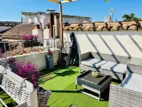 La Terrasse des Arènes