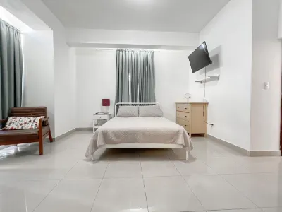 SOPHISTICATED & STYLISH APARTMENT IN PRIME LOCATION!!!!! Hoteles en Santo Domingo