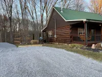 Stunning Cabin on Green River Lake 阿代爾縣住宿飯店