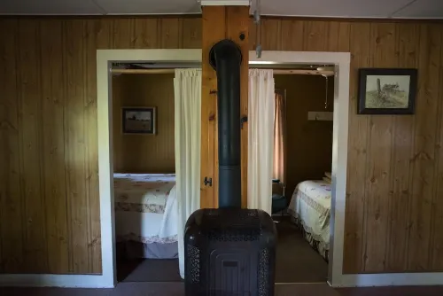 THE CATTAIL COTTAGE (Brown) - BEDROOMS: 2