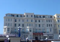 The Cumberland Hotel Hotels near Eastbourne Beach
